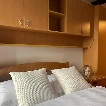 Burja At Vogel Mountain - Cable Car Access Or Hiking - Not Reachable With Car Guest house *