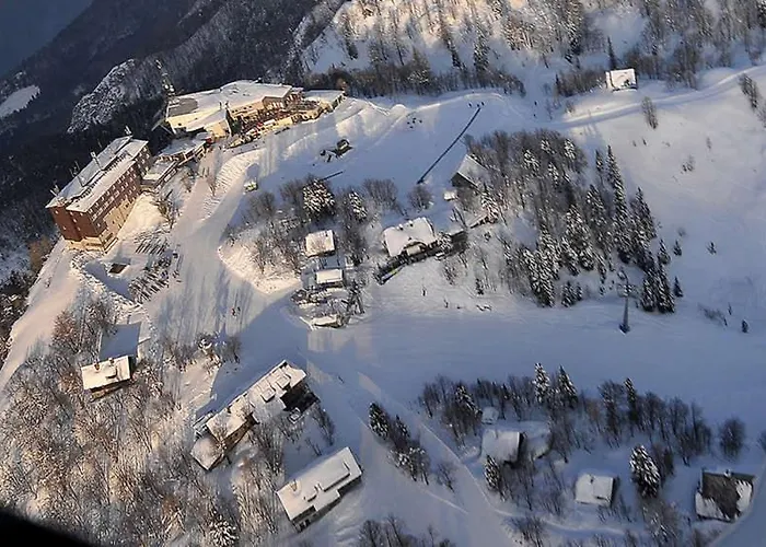 Burja At Vogel Mountain - Cable Car Access Or Hiking - Not Reachable With Car Vendégház