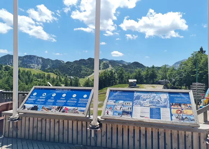 Burja At Vogel Mountain - Cable Car Access Or Hiking - Not Reachable With Car Vendégház